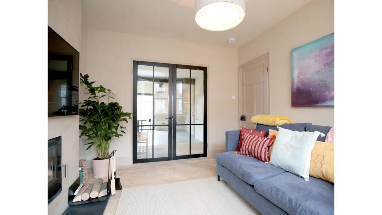 Pass The Keys Stunning, Brand New 3Br Home - Central Оксфорд Экстерьер фото