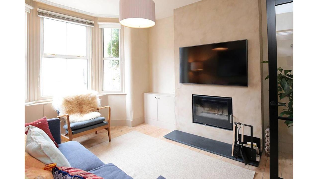 Pass The Keys Stunning, Brand New 3Br Home - Central Оксфорд Экстерьер фото
